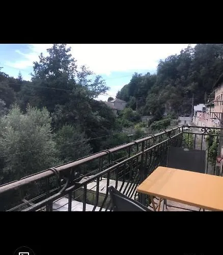Maison Avec Vue Panoramique A 5Mn De Saint Remi Sur Durolles .